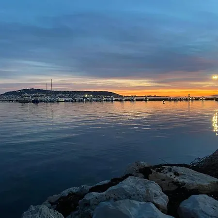 La Maison Du Parc 1er Etage Apartment Balaruc-les-Bains