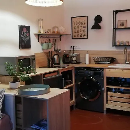 La Maison Du Parc 1er Etage Apartman *